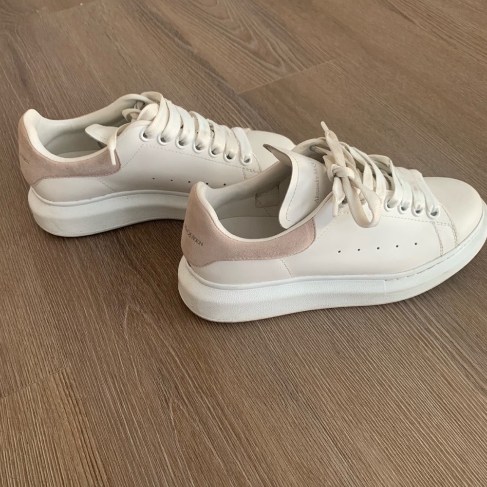 Alexander McQueen sneakers 6.5 US / 37 EUR